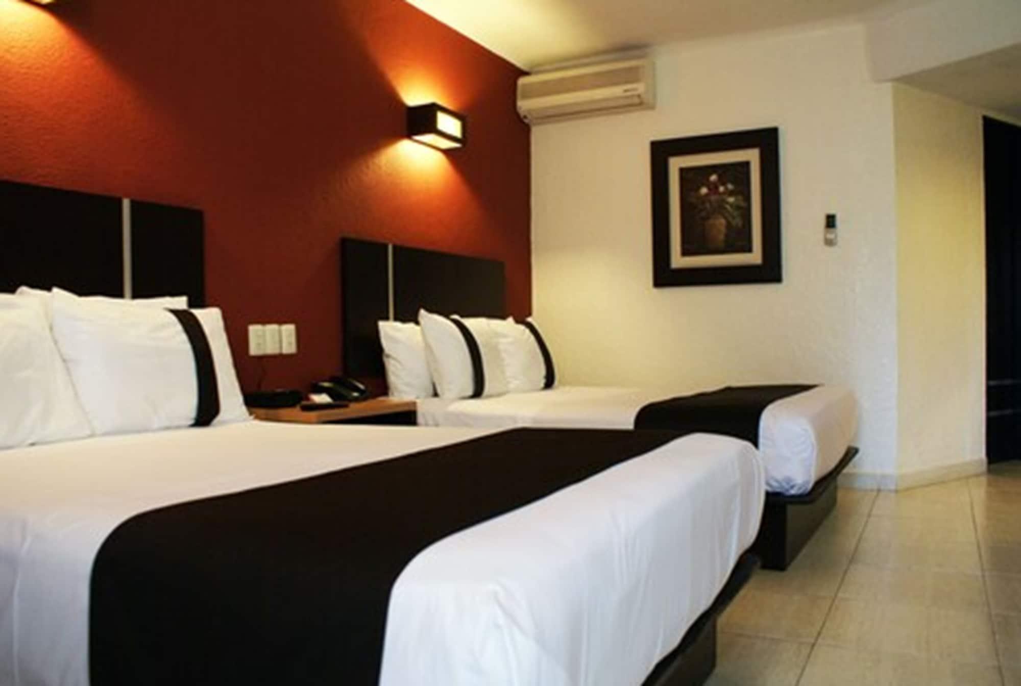 Real De Minas Tradicional Hotel 4*