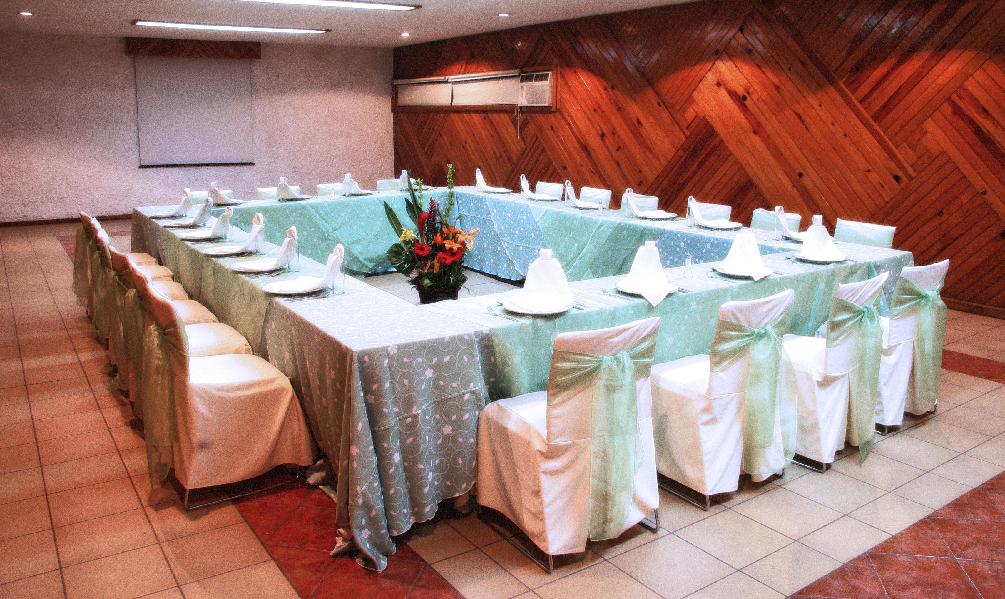 Real De Minas Tradicional 4* Querétaro
